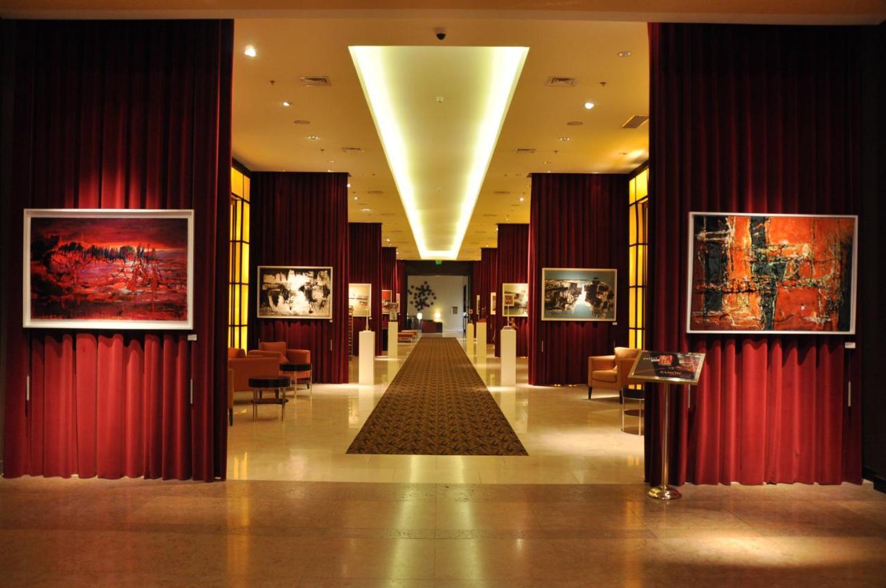 Hotel Casino Magic เนวเก็น ภายนอก รูปภาพ