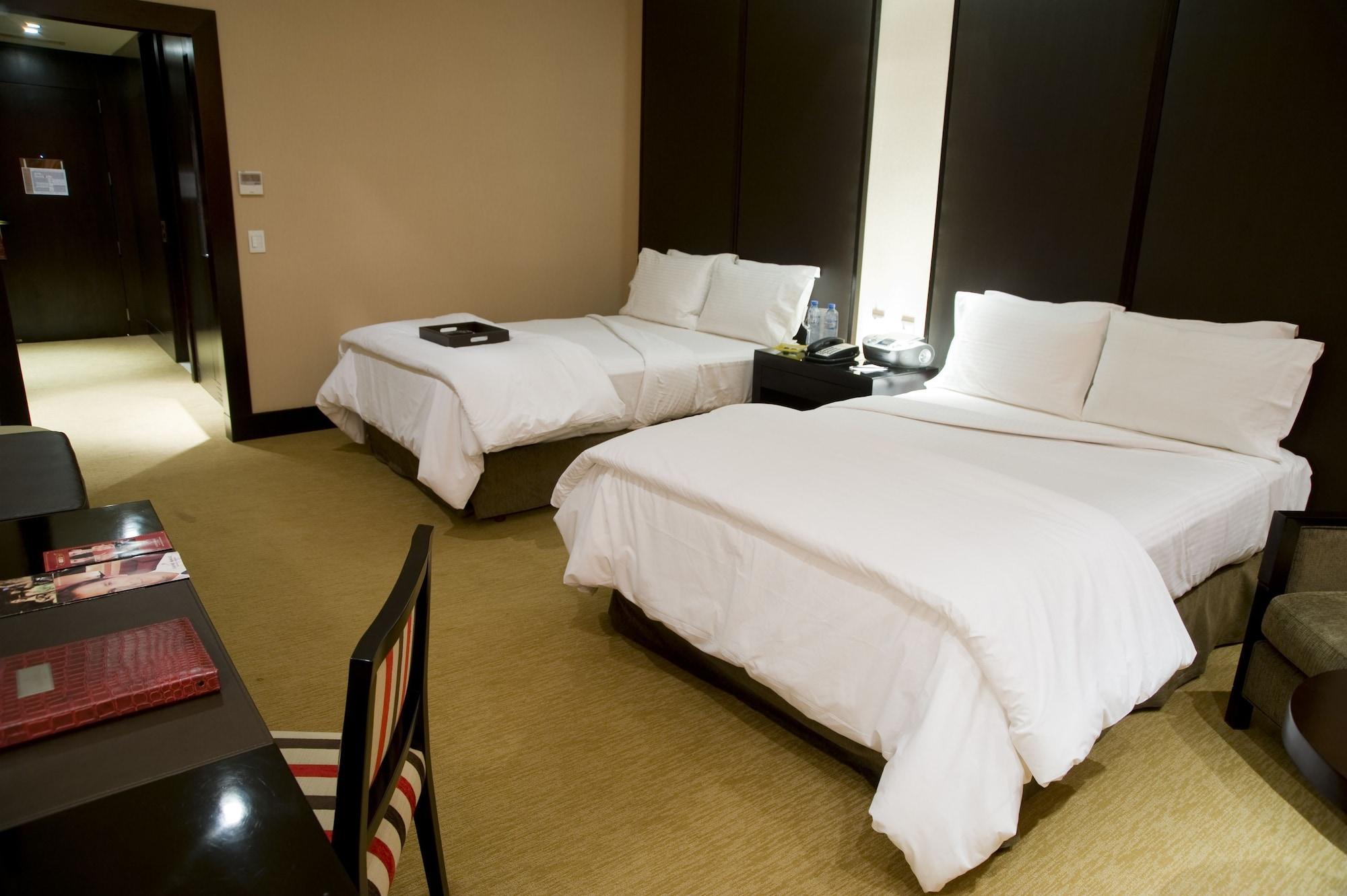 Hotel Casino Magic เนวเก็น ภายนอก รูปภาพ