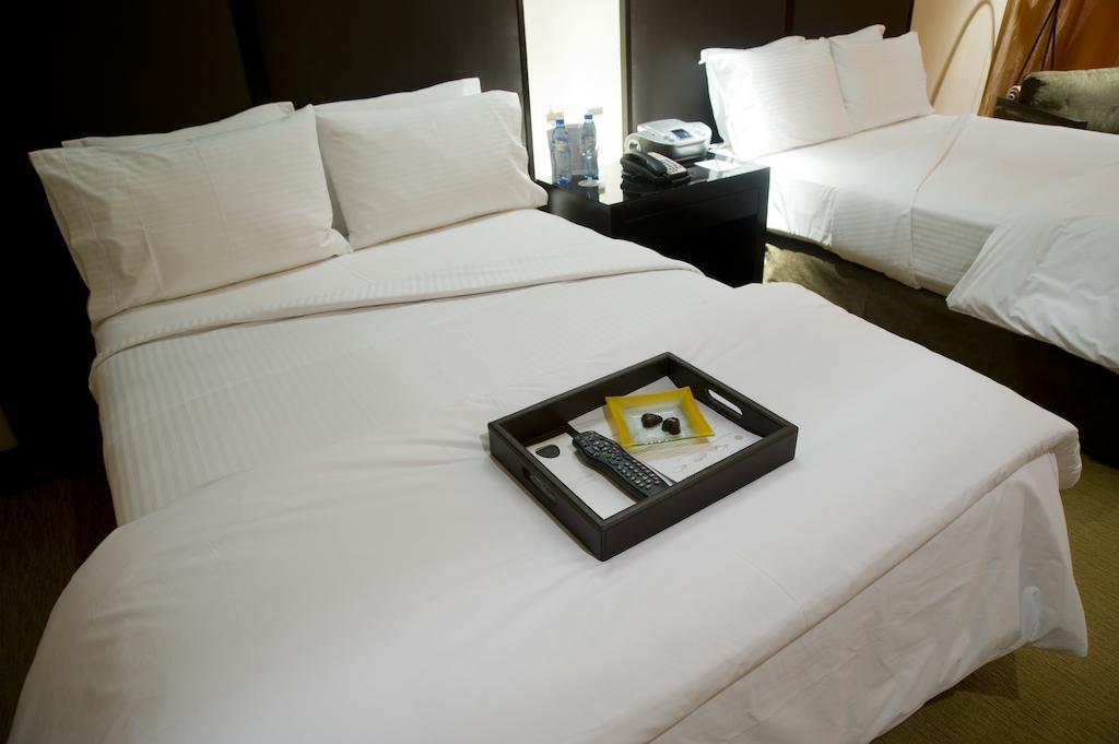 Hotel Casino Magic เนวเก็น ห้อง รูปภาพ