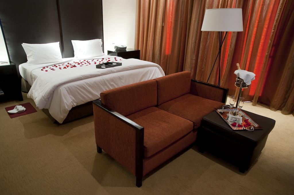 Hotel Casino Magic เนวเก็น ห้อง รูปภาพ